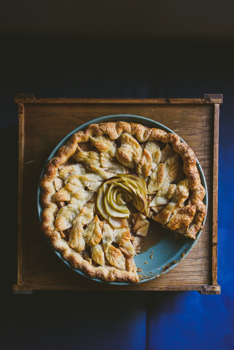 rose apple wreath pie-9