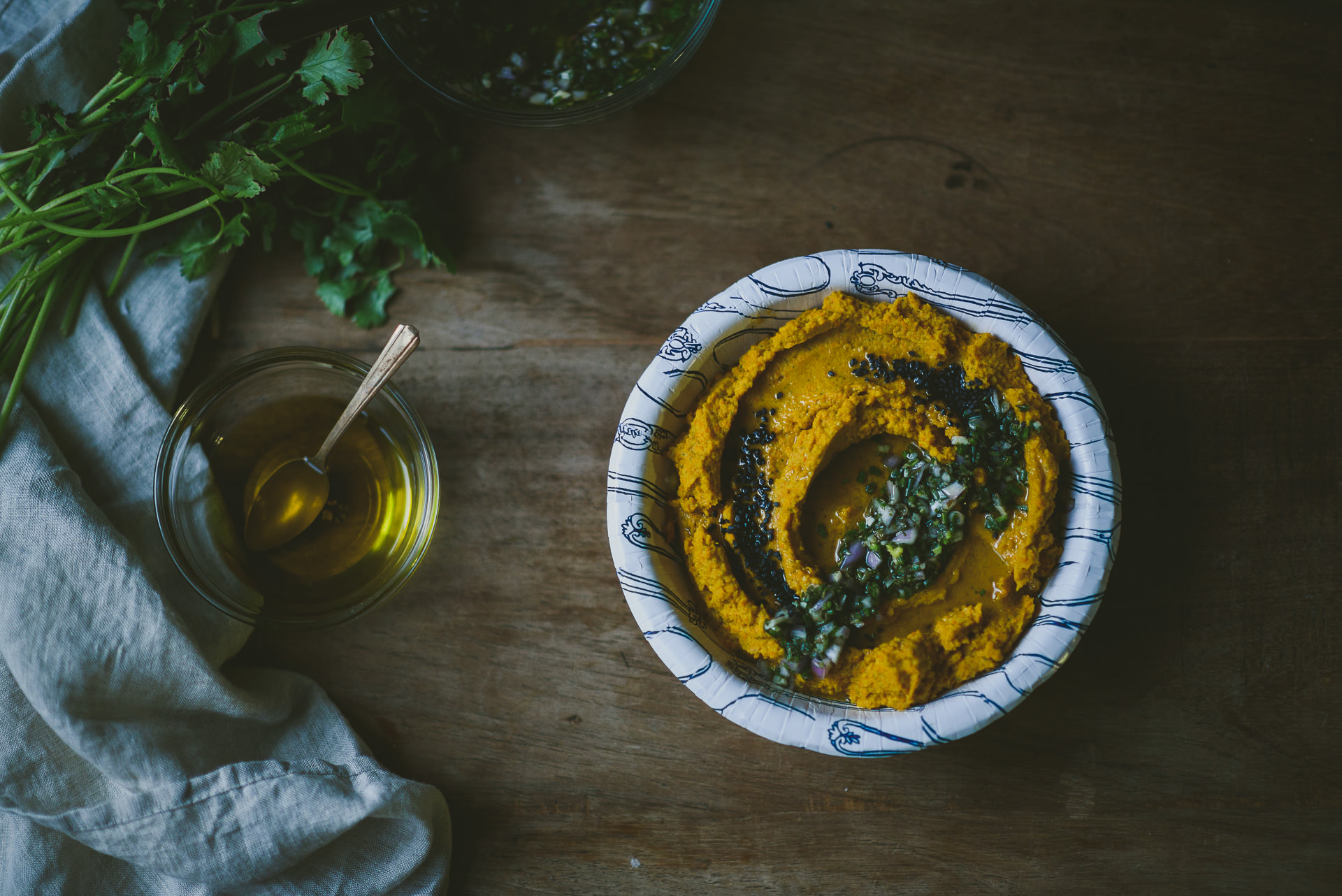 Roasted Carrot Miso Hummus + Carrot Top Salsa Verde | le jus d'orange