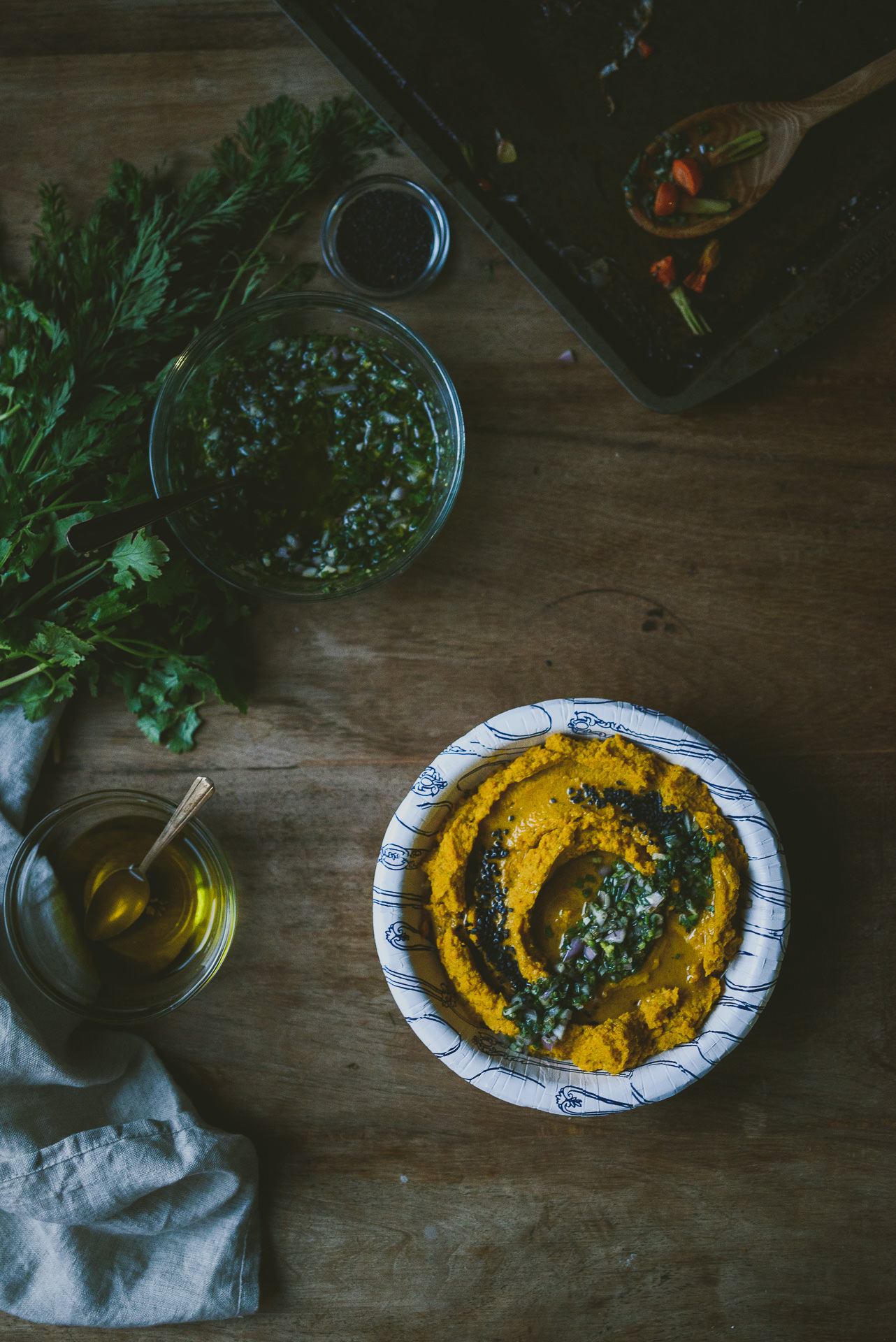 Roasted Carrot Miso Hummus + Carrot-Top Salsa Verde | le jus d'orange