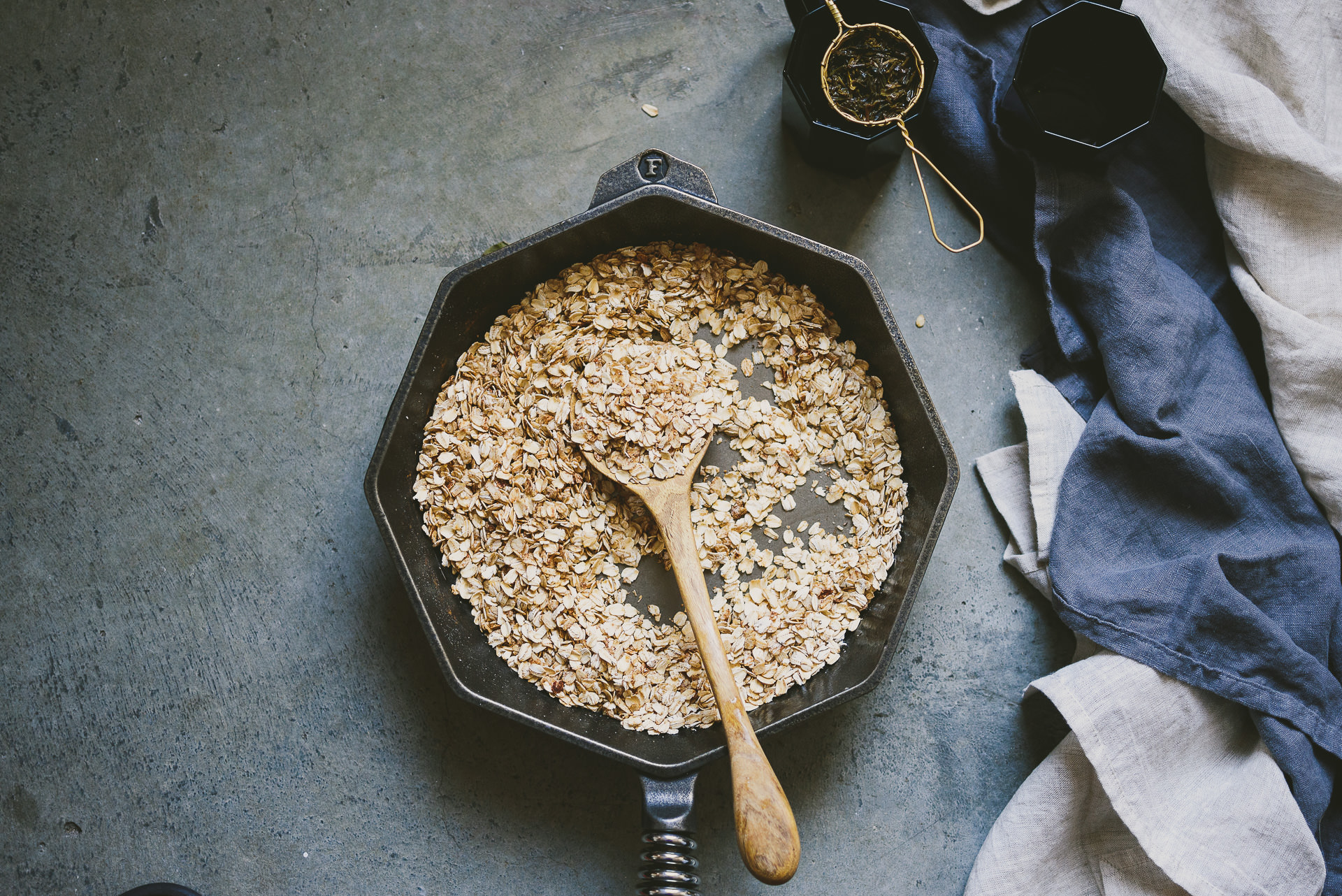 pear _ jasmine green tea baked oatmeal | bettysliu.com