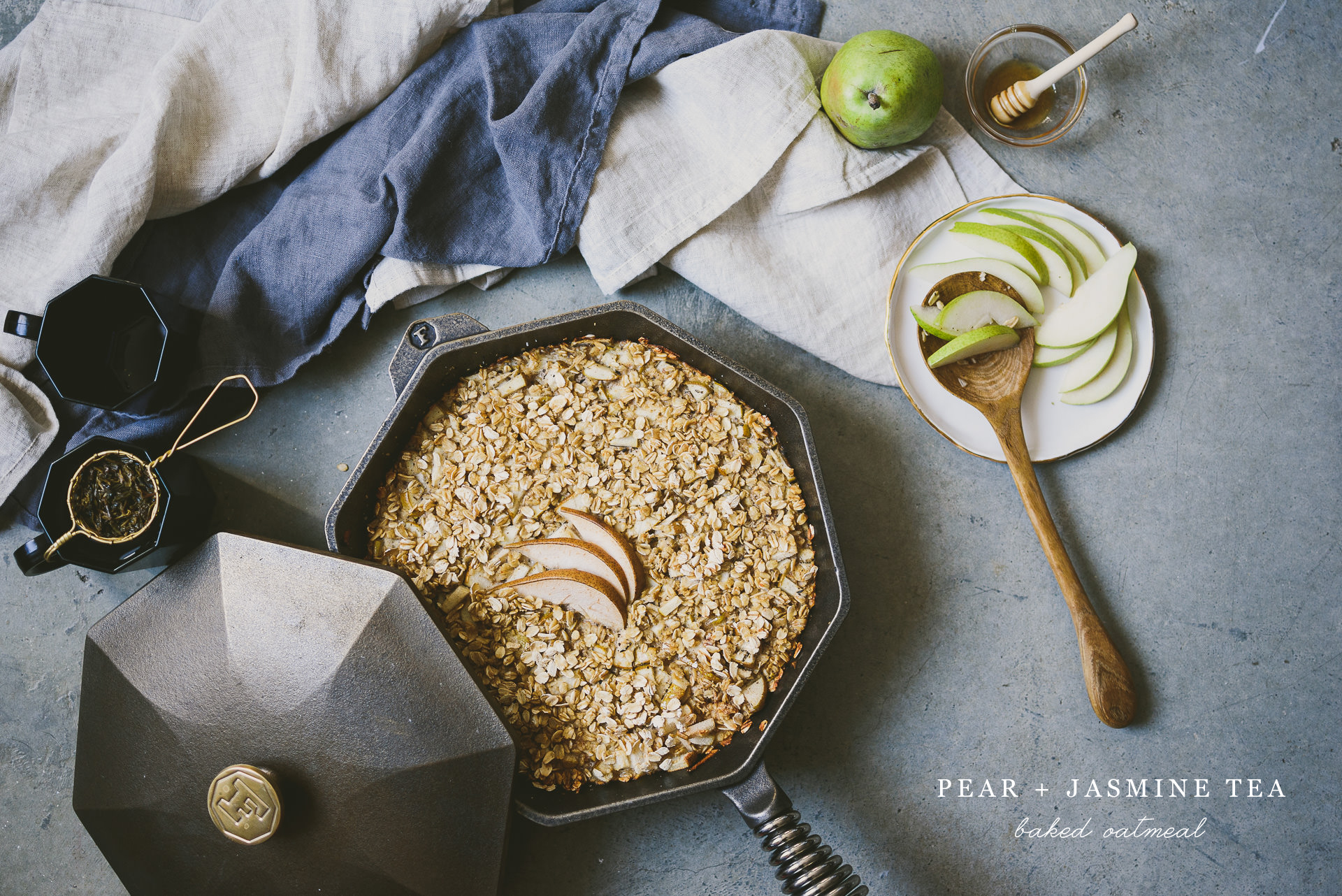 pear _ jasmine green tea baked oatmeal | bettysliu.com