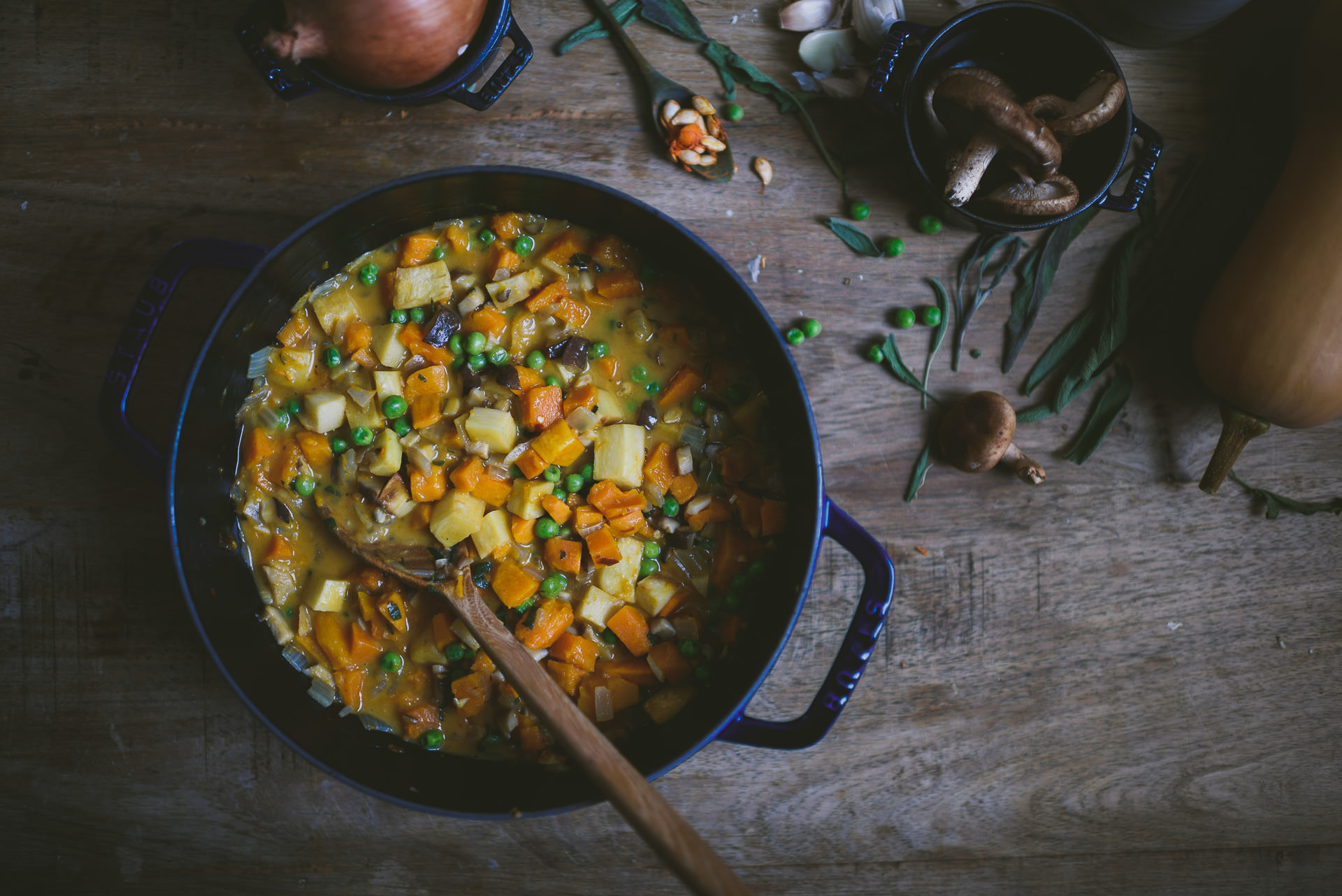 Crème fraîche Root Vegetable Pot Pies | bettysliu.com