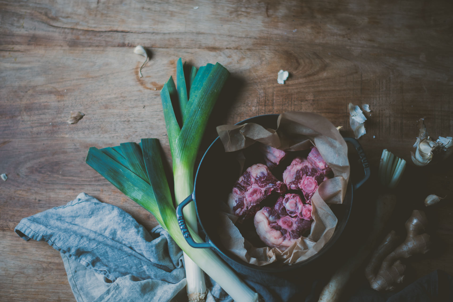 OXTAIL LEEK bone soup | bettysliu.com