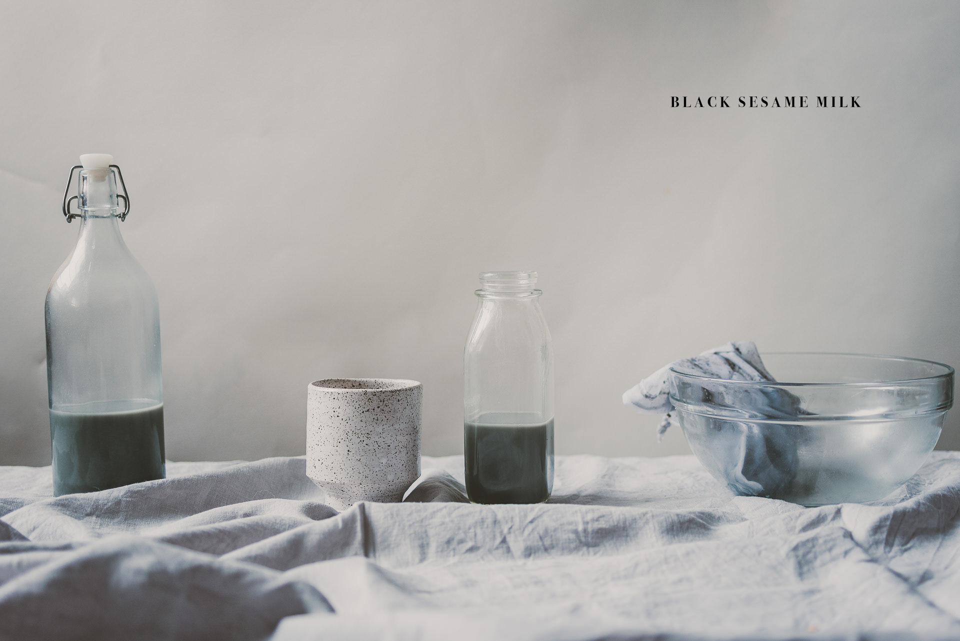 BLACK SESAME MILK | bettysliu.com