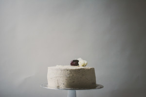 grapefruit cake with earl grey buttercream frosting | bettysliu.com