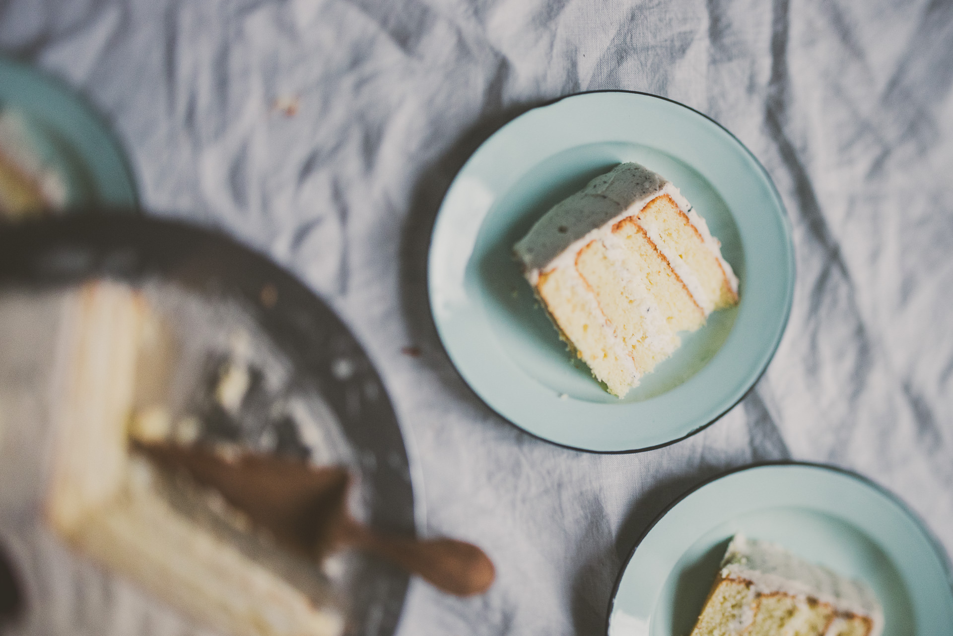 grapefruit cake with earl grey buttercream frosting | bettysliu.com