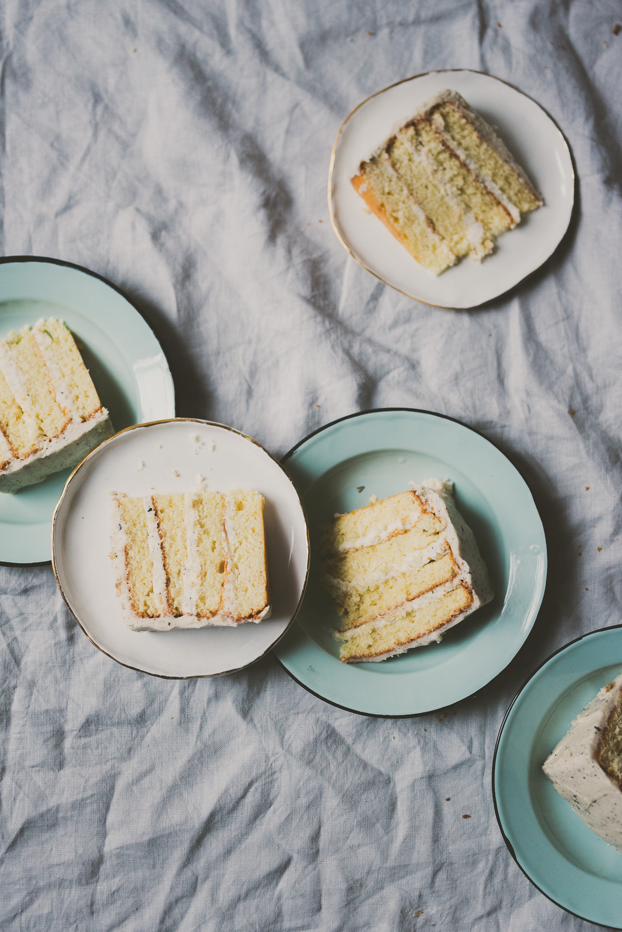 grapefruit cake with earl grey buttercream frosting | bettysliu.com