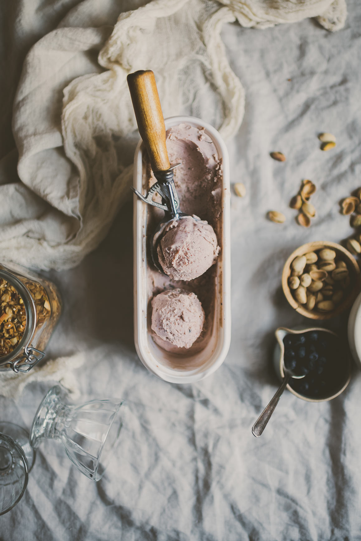 Blueberry Creme Fraiche Ice Cream | bettysliu.com