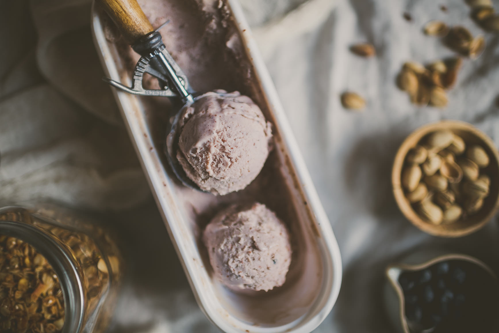 Blueberry Creme Fraiche Ice Cream | bettysliu.com