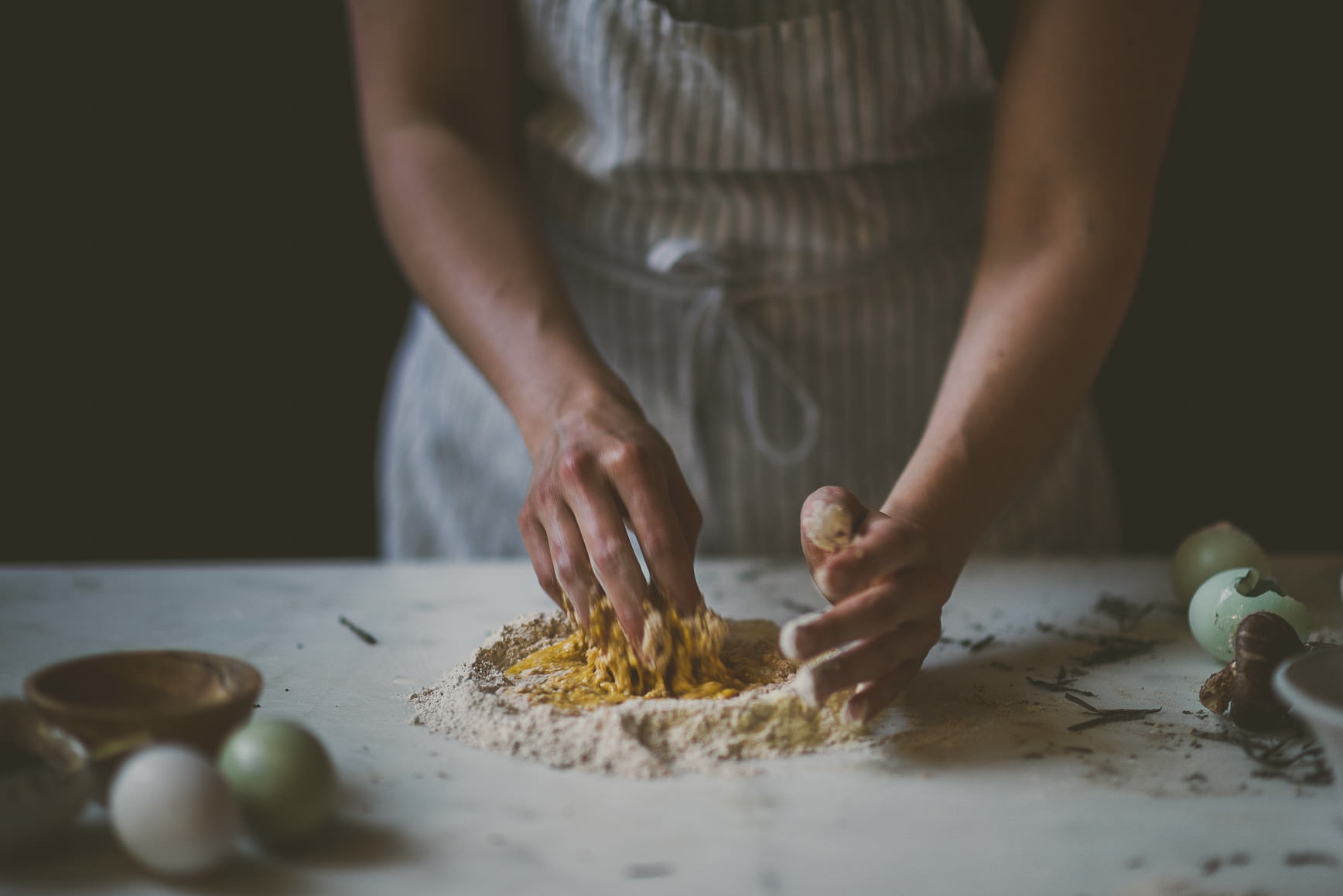 Seaweed Whole Wheat Pasta with Scallion Shiitake Sauce | bettysliu.com