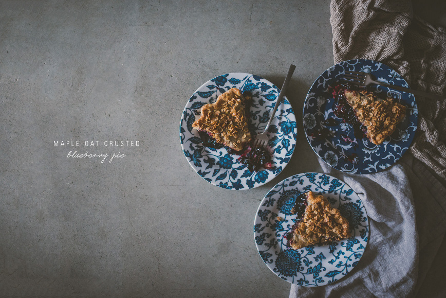 Maple Oat Crusted Blueberry Pie | bettysliu.com
