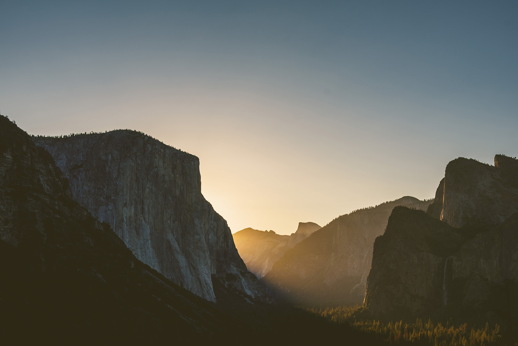 Yosemite National Park Tunnel View | bettysliu.com