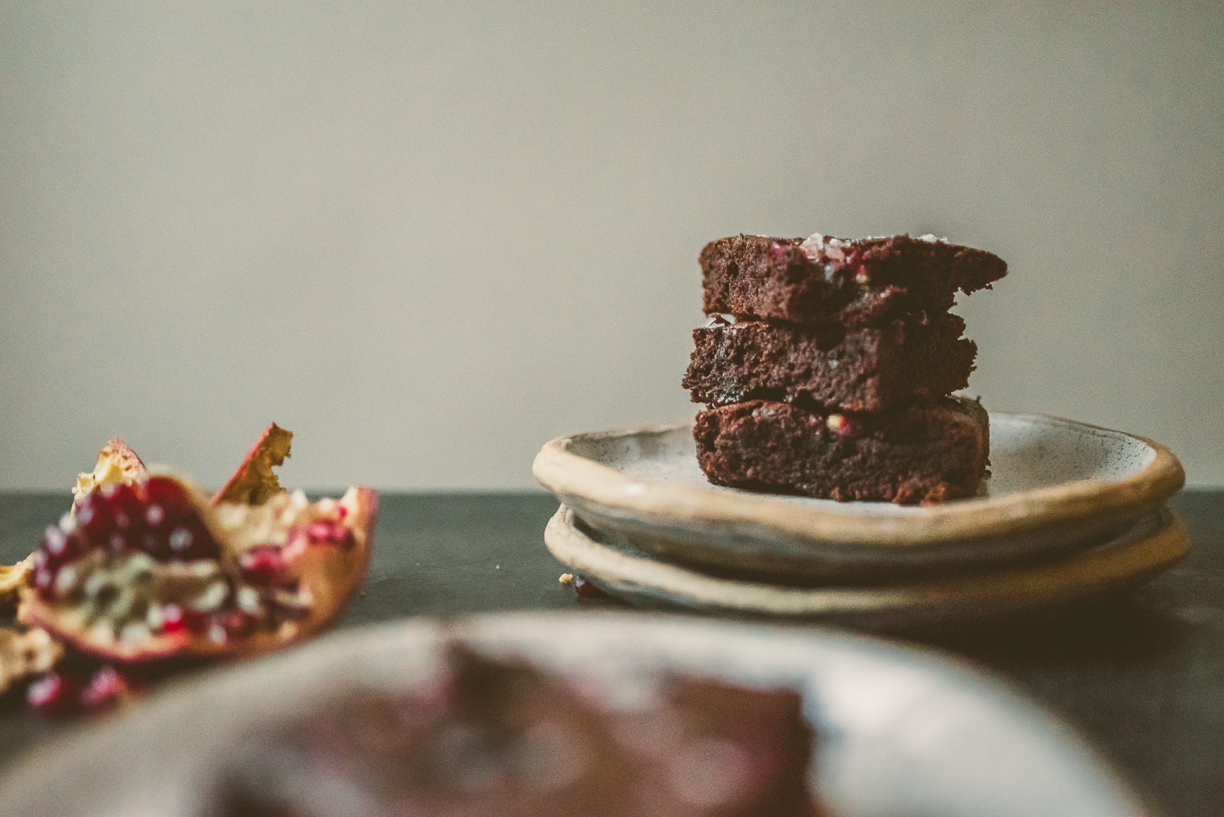 POMEGRANATE CARAMEL BROWNIES COCONUT FLOUR | bettysliu.com