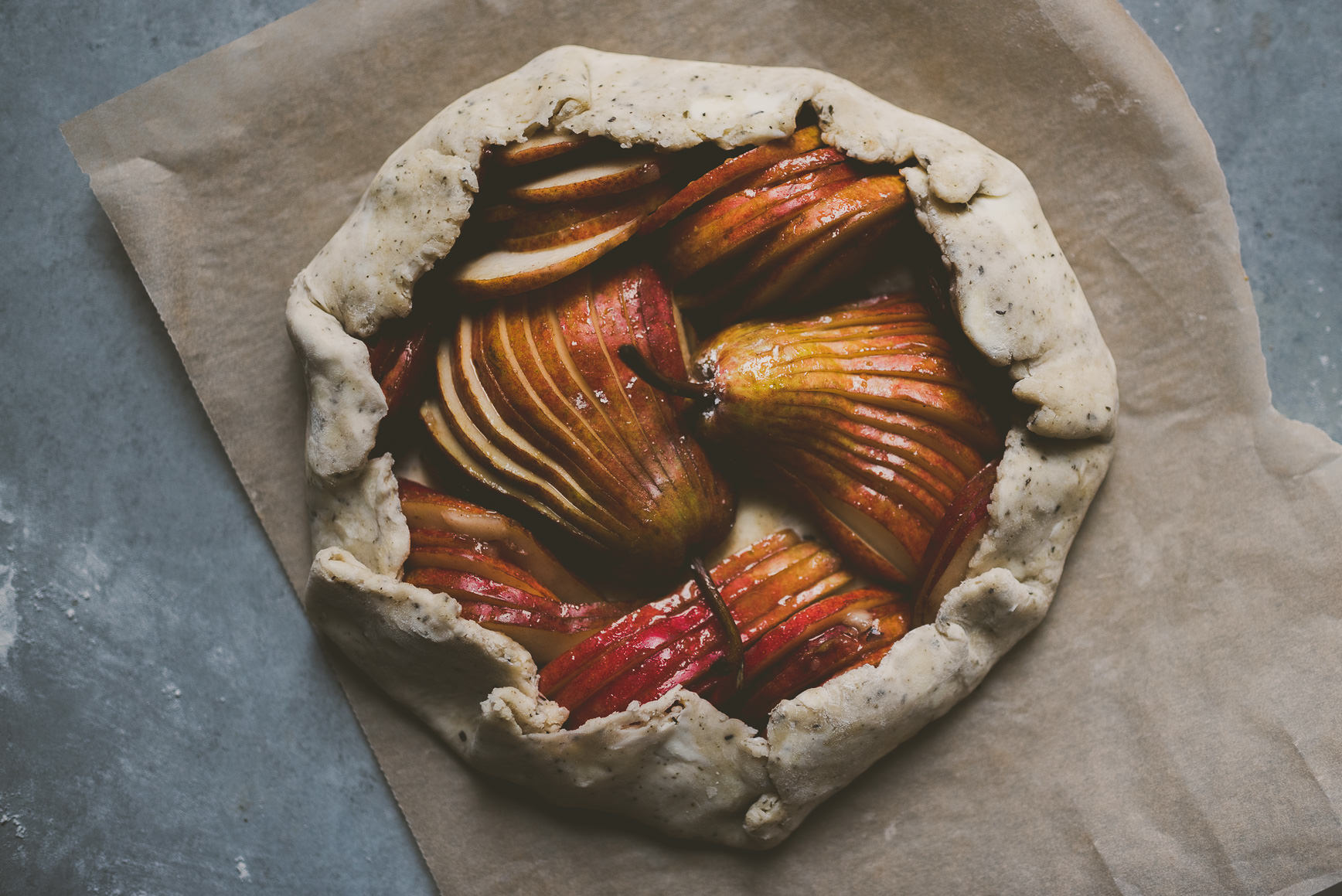 tea scented pear galette