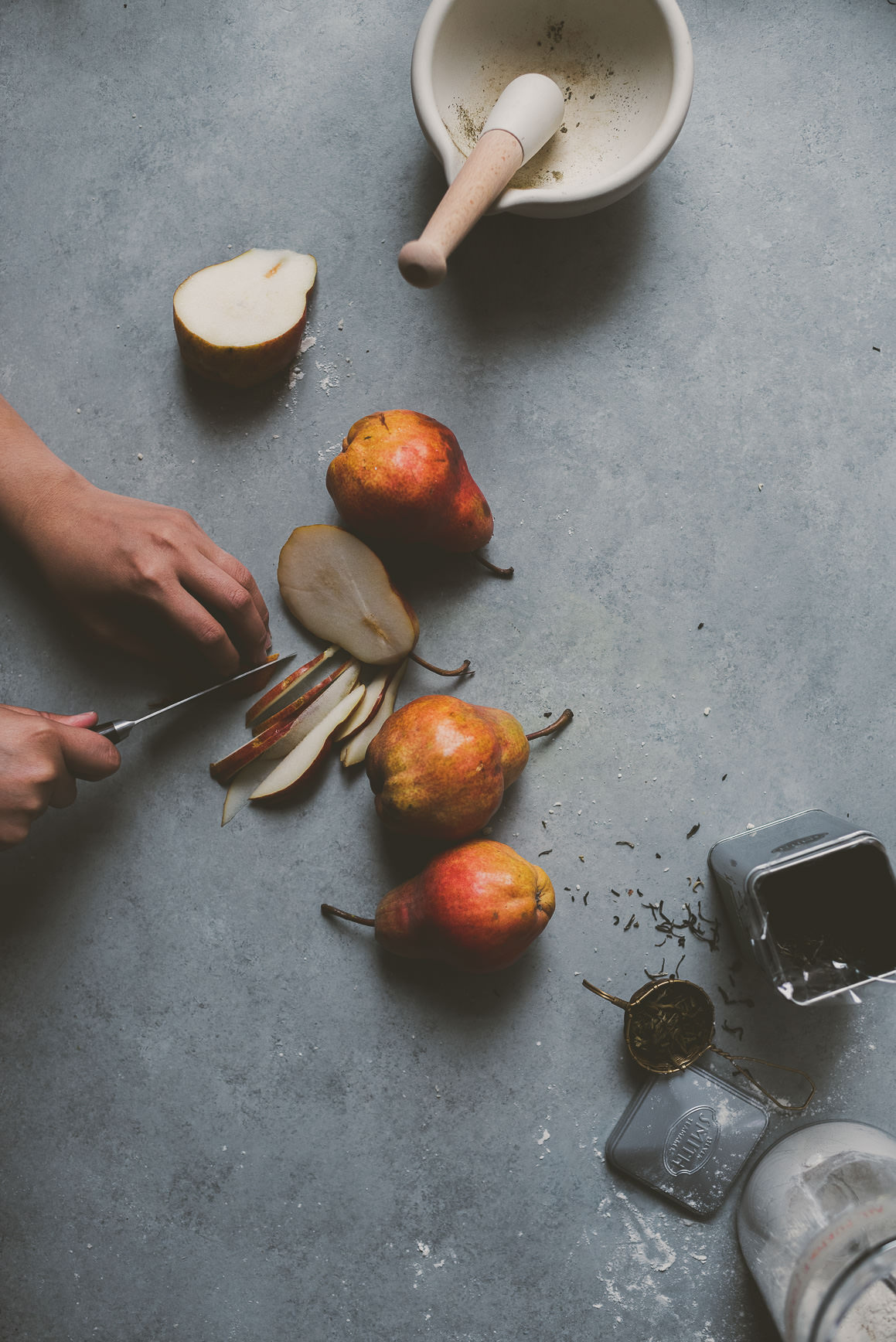 Tea Scented Pear Galette | bettysliu.com